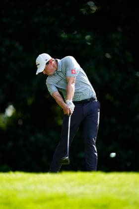 August 27, 2026, Atlanta, Georgia, USA: Matt Fitzpatrick (England) hits his tee shot on the 17th hole during the first round at East Lake Golf Club. PGA, Golf Herren Tour TOUR Championship  - ZUMAd212 20260827_zsp_d212_044 Copyright: xRichardxDolex