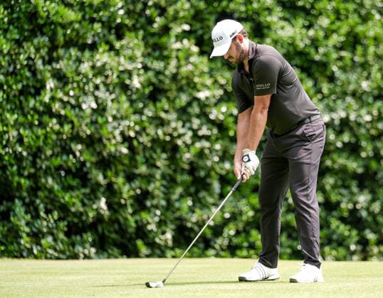 August 27, 2026, Atlanta, Georgia, USA: Patrick Cantlay (USA) tees off the 12th hole during the first round of the 2026 TOUR Championship at East Lake Golf Club. Atlanta USA - ZUMAw109 20260827_fap_w109_049 Copyright: xDebbyxWongx