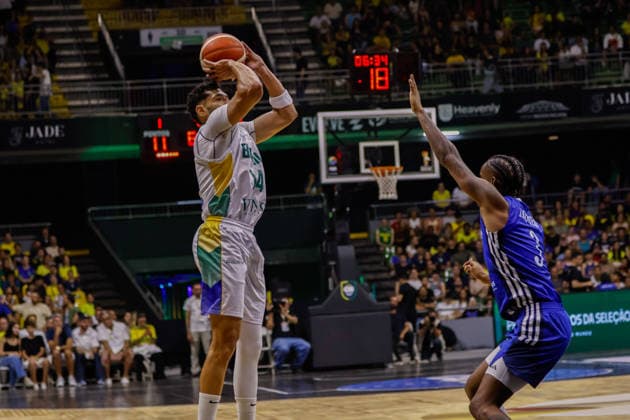 Brasil x República Dominicana BRASiLIA, DF - 27.08.2026: BRASIL X REPuBLICA DOMINICANA - Match between Brazil and the Dominican Republic, valid for the FIBA World Cup 2027 qualifiers, held at the Nilson Nelson Gymnasium in Brasilia. (Photo: Joao Pedro Carvalho Fotoarena) x3005744x  JoaoxPedroxCarvalho