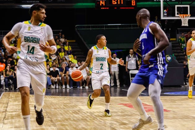 Brasil x República Dominicana BRASiLIA, DF - 27.08.2026: BRASIL X REPuBLICA DOMINICANA - Match between Brazil and the Dominican Republic, valid for the FIBA World Cup 2027 qualifiers, held at the Nilson Nelson Gymnasium in Brasilia. (Photo: Joao Pedro Carvalho Fotoarena) x3005745x  JoaoxPedroxCarvalho