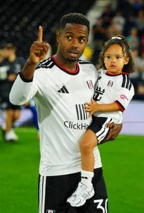 Ryan Sessegnon of Fulham Fulham v AFC Wimbledon, EFL Carabao Cup, Second Round, Football, Craven Cottage, London, UK - 27 Aug 2026London Craven Cottage United Kingdom EDITORIAL USE ONLY No use with unauthorised audio, video, data, fixture lists, club league logos or live services. Online in-match use limited to 120 images, no video emulation. No use in betting, games or single club league player publications.  Copyright: xJavierxGarcia Shutterstockx 17118946ec
