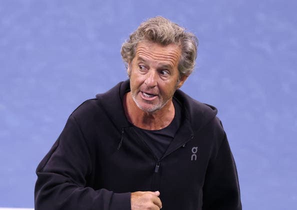 August 27, 2026, New York City, New York, USA: Coach of I. Swiatek - FRANCISCO ROIG of Spain, during practise session before US Open. New York, USA. New York City USA - ZUMAc278 20260827_zsp_c278_013 Copyright: xMarcinxCholewinskix