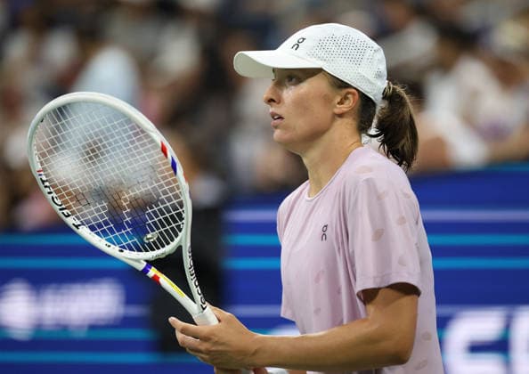 August 27, 2026, New York City, New York, USA: IGA SWIATEK of Poland during practise session before US Open. New York, USA. New York City USA - ZUMAc278 20260827_zsp_c278_025 Copyright: xMarcinxCholewinskix