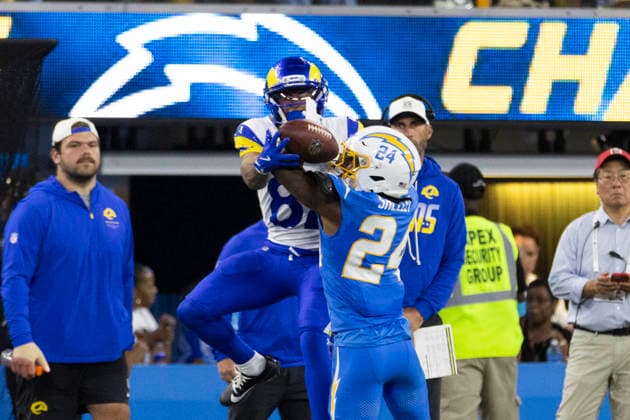 August 27, 2026, Inglewood, California, USA: Los Angeles Chargers Cornerback Rodney Shelley (24) defects a pass intended for Los Angeles Rams Wide Receiver Brennan Presley (81) during an NFL, American Football Herren, USA football preseason game, in Inglewood, Calif. on Thursday August 27, 2026. NHL, Eishockey Herren, USA 2026: LA Chargers Vs LA Rams  - ZUMAc68_ 20260827_zaf_c68_008 Copyright: xRingoxChiux