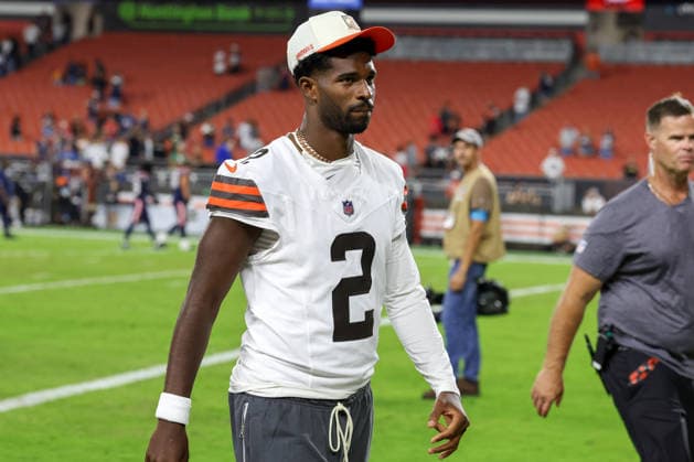CLEVELAND, OH - AUGUST 27: Cleveland Browns quarterback Shedeur Sanders (2) leaves the field following the National Football League preseason game between the New England Patriots and Cleveland Browns on August 27, 2026, at Huntington Bank Field in Cleveland, OH. (Photo by Frank Jansky Icon Sportswire) NFL, American Football Herren, USA AUG 27 Patriots at Browns EDITORIAL USE ONLY Icon260827048