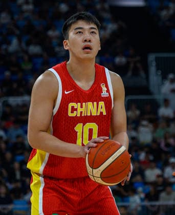 Qatar v China - FIBA Basketball World Cup 2027 Asian Qualifiers Wang Junjie of China in action during the second-round match between China and Qatar in the FIBA Basketball World Cup Asian Qualifiers at Al Janoub Stadium in Al Wakrah, Qatar, August 27, 2026. DOHA Qatar Copyright: xNOUSHADx