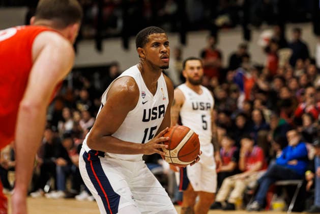 Chile v USA - FIBA World Cup 2027 Americas Qualifier Santiago, Chile - 27 August: Orlando Robinson II of United States attempts a shot during the FIBA World Cup 2027 Americas Qualifiers Group E game between Chile and USA at Centro de Deportes Colectivos on August 27, 2026 in Santiago, Chile Santiago Centro de Deportes Colectivos Region Metropolitana de Santiago Chile Copyright: xLatinxSportxImagesx