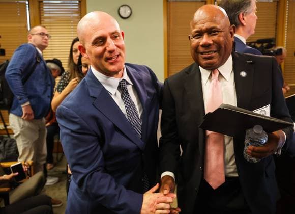 August 27, 2026, Tampa, Florida, USA: Tampa Bay Rays CEO Ken Babby ,left, celebrates with Hillsborough College President Ken Atwater moments after the Tampa City Council votes to approve the Rays stadium plan at Old City Hall on Thursday, Aug. 27, 2026 in Tampa. Tampa USA - ZUMAs70_ 20260827_zan_s70_063 Copyright: xDirkxShaddx Tampa USA - ZUMA0865 0865082909st Copyright: xIMAGO DirkxShaddx