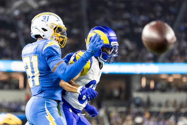 August 27, 2026, Inglewood, California, USA: Los Angeles Chargers Safety Noah Avinger (31) defects a pass intended for Los Angeles Rams Wide Receiver Brennan Presley (81) during an NFL, American Football Herren, USA football preseason game, in Inglewood, Calif. on Thursday August 27, 2026. NHL, Eishockey Herren, USA 2026: LA Rams 20:18 LA Chargers  - ZUMAc68_ 20260827_zaf_c68_042 Copyright: xRingoxChiux