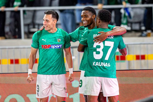 UEFA Europa League play-offs, 2nd leg – Kauno Žalgiris vs Besiktas at Dariaus ir Gireno Stadium, Kaunas, Lithuania. Renan Oliveira celebrates with teammates after scoring during the UEFA Europa League play-offs second leg match between Kauno Zalgiris and Besiktas at Dariaus ir Gireno Stadium in Kaunas, Lithuania. Kaunas Kaunas Lithuania
