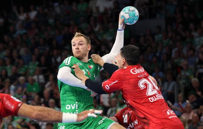 Mathias Gidsel with the ball, Daniel Dujshebaev in a duel; game scene; action; sports; handball; HBL Bundesliga Men s Division 1; Matchday; 2026-2027 season; August 27, 2026; Füchse Berlin vs. MT Melsungen