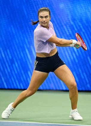 FLUSHING NY- AUGUST 27: Iva Jovic is seen on the practice court during the 2026 US Open On Arthur Ashe Stadium at the USTA Billie Jean King National Tennis Center on August 27, 2026 in Flushing Queens. Copyright: xmpi04x