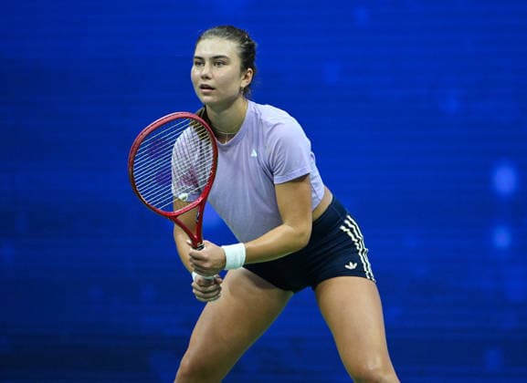 FLUSHING NY- AUGUST 27: Iva Jovic is seen on the practice court during the 2026 US Open On Arthur Ashe Stadium at the USTA Billie Jean King National Tennis Center on August 27, 2026 in Flushing Queens. Copyright: xmpi04x