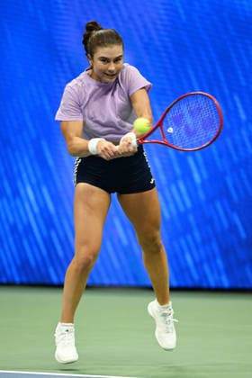 FLUSHING NY- AUGUST 27: Iva Jovic is seen on the practice court during the 2026 US Open On Arthur Ashe Stadium at the USTA Billie Jean King National Tennis Center on August 27, 2026 in Flushing Queens. Copyright: xmpi04x