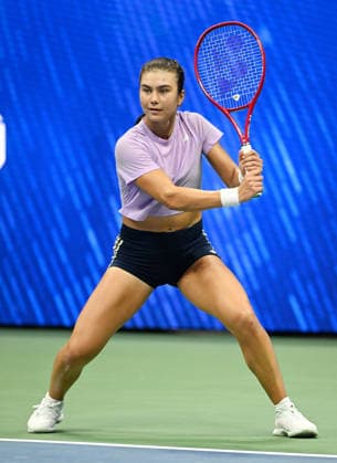 FLUSHING NY- AUGUST 27: Iva Jovic is seen on the practice court during the 2026 US Open On Arthur Ashe Stadium at the USTA Billie Jean King National Tennis Center on August 27, 2026 in Flushing Queens. Copyright: xmpi04x