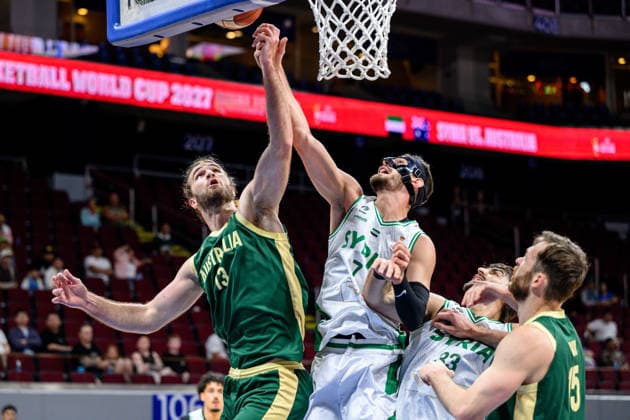 August 28, 2026, Manilla, Manila, Philippines: Australia s Sam FROLING clashes with Syrias Kamel ABDULLAH. Australia vs Syria in their Group E match of the FIBA Basketball World Cup Qualifiers at the Mall of Asia Arena, Manila, Philippines on Friday 28 August 2026. FIBA World Cup Basketball Asian Qualifiers  - ZUMAr144 20260828_zap_r144_004 Copyright: xJaynexRussellx