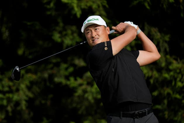 SUTTON COLDFIELD, ENGLAND - AUG 28: Hao-Tong Li (CHN) plays from the ninth tee during the completion of the delayed Round 1 at the 2026 Husqvarna British Masters at The Belfry, Sutton Coalfield on August 28, 2026 in Warwickshire, England The 2026 Husqvarna British Masters