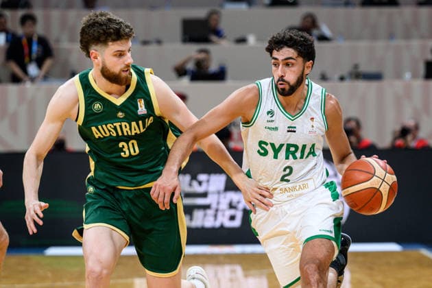 August 28, 2026, Manilla, Manila, Philippines: Australia s Anthony DELLORSO stays on Syrias Omar IDLBI.Australia vs Syria in their Group E match of the FIBA Basketball World Cup Qualifiers at the Mall of Asia Arena, Manila, Philippines on Friday 28 August 2026. Manilla Philippines - ZUMAr144 20260828_zap_r144_011 Copyright: xJaynexRussellx