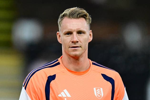 Fulham v AFC Wimbledon, EFL Cup Fulham goalkeeper Bernd Leno (1) during the EFL Cup match between Fulham and AFC Wimbledon at Craven Cottage, London, UK on 27 August 2026. London Craven Cottage Greater London UK Editorial use only DataCo restrictions apply See www.football-dataco.com , Copyright: xDennisxGoodwinx PSI-24776-0100