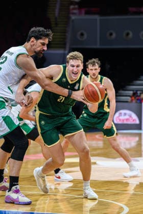 August 28, 2026, Manilla, Manila, Philippines: Australia s Jacob HOLT in action. Australia vs Syria in their Group E match of the FIBA Basketball World Cup Qualifiers at the Mall of Asia Arena, Manila, Philippines on Friday 28 August 2026. FIBA World Cup Basketball Asian Qualifiers  - ZUMAr144 20260828_zap_r144_020 Copyright: xJaynexRussellx