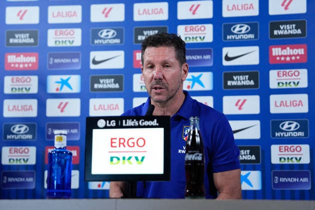 August 28, 2026, Madrid, Madrid, Spain: Diego Pablo Simeone, head coach of Atletico de Madrid, attends his press conference, PK, Pressekonferenz during a training session of Atletico de Madrid ahead the Spanish League, LaLiga EA Sports, match against Sevilla FC at Ciudad Deportiva Wanda Atletico de Madrid on August 28, 2026, in Madrid, Spain. Atletico De Madrid Training Session And Press Conference - Laliga Ea Sports  - ZUMAa181 20260828_zaa_a181_061 Copyright: xDennisxAgyemanx