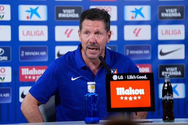 August 28, 2026, Madrid, Madrid, Spain: Diego Pablo Simeone, head coach of Atletico de Madrid, attends his press conference, PK, Pressekonferenz during a training session of Atletico de Madrid ahead the Spanish League, LaLiga EA Sports, match against Sevilla FC at Ciudad Deportiva Wanda Atletico de Madrid on August 28, 2026, in Madrid, Spain. Atletico De Madrid Training Session And Press Conference - Laliga Ea Sports  - ZUMAa181 20260828_zaa_a181_067 Copyright: xDennisxAgyemanx