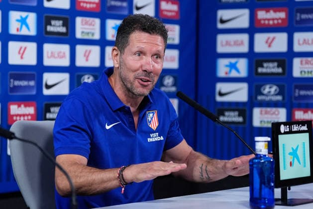 August 28, 2026, Madrid, Madrid, Spain: Diego Pablo Simeone, head coach of Atletico de Madrid, attends his press conference, PK, Pressekonferenz during a training session of Atletico de Madrid ahead the Spanish League, LaLiga EA Sports, match against Sevilla FC at Ciudad Deportiva Wanda Atletico de Madrid on August 28, 2026, in Madrid, Spain. Atletico De Madrid Training Session And Press Conference - Laliga Ea Sports  - ZUMAa181 20260828_zaa_a181_072 Copyright: xDennisxAgyemanx