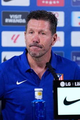 August 28, 2026, Madrid, Madrid, Spain: Diego Pablo Simeone, head coach of Atletico de Madrid, attends his press conference, PK, Pressekonferenz during a training session of Atletico de Madrid ahead the Spanish League, LaLiga EA Sports, match against Sevilla FC at Ciudad Deportiva Wanda Atletico de Madrid on August 28, 2026, in Madrid, Spain. Atletico De Madrid Training Session And Press Conference - Laliga Ea Sports  - ZUMAa181 20260828_zaa_a181_085 Copyright: xDennisxAgyemanx