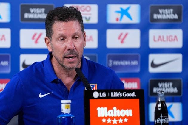 August 28, 2026, Madrid, Madrid, Spain: Diego Pablo Simeone, head coach of Atletico de Madrid, attends his press conference, PK, Pressekonferenz during a training session of Atletico de Madrid ahead the Spanish League, LaLiga EA Sports, match against Sevilla FC at Ciudad Deportiva Wanda Atletico de Madrid on August 28, 2026, in Madrid, Spain. Atletico De Madrid Training Session And Press Conference - Laliga Ea Sports  - ZUMAa181 20260828_zaa_a181_086 Copyright: xDennisxAgyemanx
