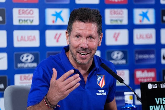 August 28, 2026, Madrid, Madrid, Spain: Diego Pablo Simeone, head coach of Atletico de Madrid, attends his press conference, PK, Pressekonferenz during a training session of Atletico de Madrid ahead the Spanish League, LaLiga EA Sports, match against Sevilla FC at Ciudad Deportiva Wanda Atletico de Madrid on August 28, 2026, in Madrid, Spain. Atletico De Madrid Training Session And Press Conference - Laliga Ea Sports  - ZUMAa181 20260828_zaa_a181_091 Copyright: xDennisxAgyemanx