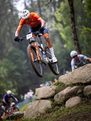 2026 UCI Mountain Bike World Championships Picture by Michal Cerveny SWpix.com - 28 08 2026 - Cycling - 2026 UCI Mountain Bike World Championships - Val di Sole, Trentino, Italy - Cross Country Olympic (XCO) Training - Mathieu van der Poel (Netherlands) Val di Sole Val di Sole Italy Copyright: x xSWpix.comx(t axPhotographyxHubxLtd)xMichalxCerveny SWpix.comx SWP-3030-20581