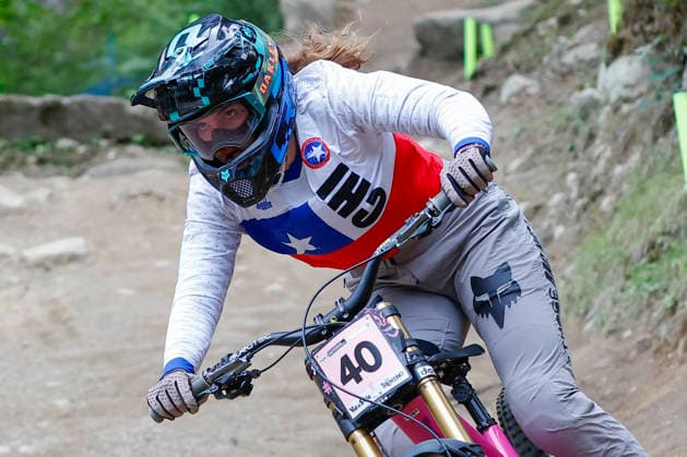 TRENTO, ITALY, AUGUST 28: Florencia Rodriguez Contardo of Chile in action during the UCI Mountain Bike World Championships Women s and Men s Elite Downhill Qualifiers at Val di Sole on August 28, 2026, in Trento, Italy. Trento, Val di Sole, Trento, Italy Copyright: xJustPictures.ch FrancescoxMinghettix jp-en-EuSpIm-JP6_FRM_UCIWC_WMNDH_28_Aug_000167-2