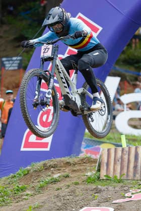 TRENTO, ITALY, AUGUST 28: Siel Van Der Velden of Belgium in action during the UCI Mountain Bike World Championships Women s and Men s Elite Downhill Qualifiers at Val di Sole on August 28, 2026, in Trento, Italy. Trento, Val di Sole, Trento, Italy Copyright: xJustPictures.ch FrancescoxMinghettix jp-en-EuSpIm-JP6_FRM_UCIWC_WMNDH_28_Aug_000176