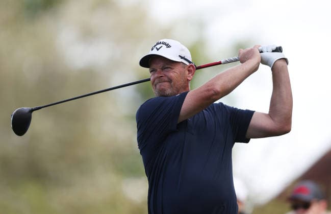 Legends Tour - Staysure English Legends Golf Tournament Day 1 KENT, ENGLAND, AUGUST 28: David Drysdale of Scotland tee’s off during Day 1 of the Staysure English Legends Golf tournament event on The Staysure Legends Tour at Chart Hills Golf Course, Kent on 28 August. (Photo by Daniel Weir) Kent Chart Hills Golf Course United Kingdom Copyright: xDanielxWeir SportsxPressxPhotox Sportspressphoto_SPR217935
