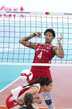 Turkiye v Poland - CEV EuroVolley 2026 ISTANBUL, TURKIYE - AUGUST 28: Turkiye s Melissa Teresa Vargas in action against Poland s Maja Koput (32) during the 2026 CEV Women s European Volleyball Championship final Pool A match between Turkiye and Poland at Sinan Erdem Sports Hall in Istanbul, Turkiye, on August 28, 2026. Bunyamin Celik Anadolu Istanbul Turkey. Editorial use only. Please get in touch for any other usage.  Copyright: x2026xAnadoluxBunyaminxCelikx