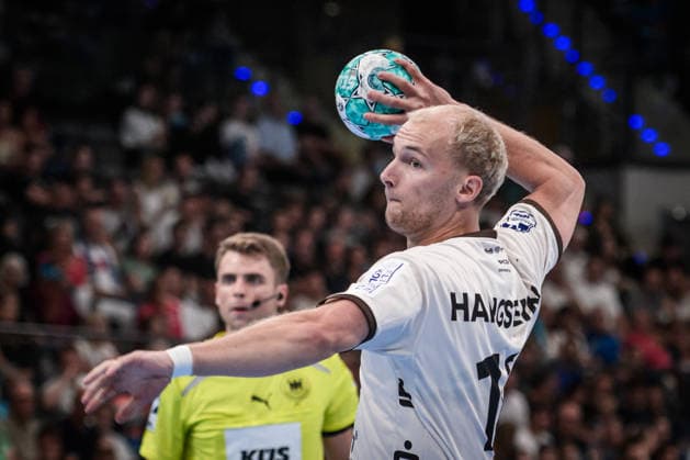 Fynn Hangstein, Bergischer HC, 10 seven-meter throws, GER, TVB Stuttgart vs. Bergischer HC, Opel HBL, Handball, Bundesliga, Matchday 1, 2026–2027 season, August 28, 2026 GER, TVB Stuttgart Bergischer HC, Opel HBL, Handball, Bundesliga, Matchday 1, 2026–2027 Season, August 28, 2026 Stuttgart Copyright: xSandyxDinkelackerx EP_SDR