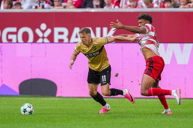 August 28, 2026, xydrx, Soccer, 3rd Division, Fortuna Düsseldorf vs. VfB Stuttgart II, 2026–2027 season, Merkur Spiel Arena, Oliver Roelke, VfB Stuttgart II, No. 11 in a tackle against Elias Egouli of Fortuna Düsseldorf, No. 44. DFB regulations prohibit any use of photographs as image sequences and or quasi-video. Copyright: HMBxMedia YannisxDreimann