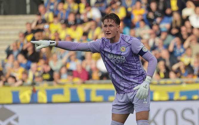 Torhueter Ron Thorben Hoffmann (Eintracht Braunschweig) Fussball, Herren, Saison 2026 2027 2.BL, Eintracht Stadion, Eintracht Braunschweig gegen Hertha BSC Berlin DFL REGULATIONS PROHIBIT ANY USE OF PHOTOGRAPHS AS IMAGE SEQUENCES AND OR QUASI-VIDEO. *** Goalkeeper Ron Thorben Hoffmann, Eintracht Braunschweig Soccer, Men s, 2026–2027 Season, 2. Bundesliga, Eintracht Stadium, Eintracht Braunschweig vs. Hertha BSC Berlin. DFL regulations prohibit any use of photographs as image sequences and or quasi-video.