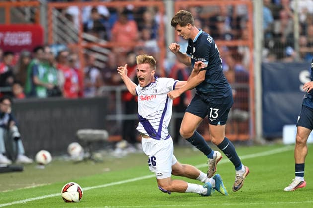 v. li. im Zweikampf Fridolin Wagner (Osnabrueck 26) Oliver Olsen (Bochum 13) 28.08.2026 ¢ Fussball ¢ VfL Bochum vs VfL Osnabrueck, Vonovia Ruhrstadion, Bochum, DFB DFL REGULATIONS PROHIBIT ANY USE OF PHOTOGRAPHS AS IMAGE SEQUENCES AND OR QUASI-VIDEO NRW Germany *** v li in a one-on-one duel: Fridolin Wagner, Osnabrück 26; Oliver Olsen, Bochum 13; 28 08 2026 ¢ Soccer ¢ VfL Bochum vs. VfL Osnabrück, Vonovia Ruhrstadion, Bochum, DFB DFL REGULATIONS PROHIBIT ANY USE OF PHOTOGRAPHS AS IMAGE SEQUENCES AND OR QUASI-VIDEO NRW Germany Copyright: xpepphotox xHorstxMauelshagenx pep00321, pep_20260828_hm