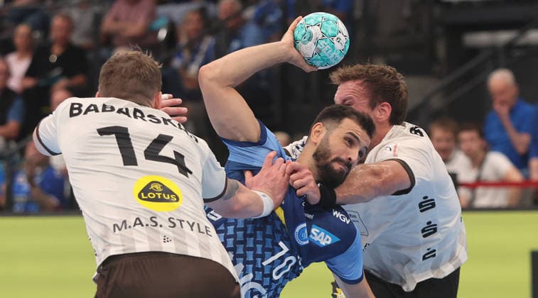 Stuttgart, Opel HBL Handball, TVB Stuttgart vs. Bergischer HC, center: Mohamed Amine Darmoul (TVB)