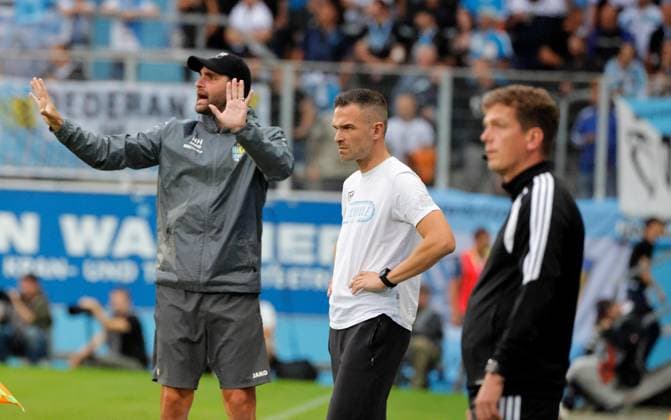 CFC vs. FC Carl Zeiss Jena, August 28, 2026, Chemnitz, eins Stadium on Gellertstrasse, Sports, Soccer, Northeast Regional League 2026–2027, Matchday 7, CFC, CFC vs. FC Carl Zeiss Jena (from left to right): CFC Assistant Coach Niklas Hoheneder and CFC Head Coach Benjamin Duda, Chemnitz, Saxony, Germany