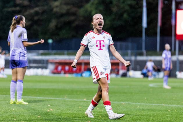 Google Pixel Frauen-Bundesliga, 1. FC Köln - TSG Hoffenheim; 28.08.2026 Jubel zum 1:0 durch Beke Sterner (1. FC Köln, 37), Tor, Torjubel Google Pixel Frauen-Bundesliga, 1. FC Köln - TSG Hoffenheim, Köln, Franz-Kremer-Stadion am 28.08.2026 DFB REGULATIONS PROHIBIT ANY USE OF PHOTOGRAPHS AS IMAGE SEQUENCES AND OR QUASI-VIDEO. *** Google Pixel Women s Bundesliga, 1 FC Köln vs. TSG Hoffenheim, August 28, 2026—Celebration of the 1-0 goal by Beke Sterner of 1 FC Köln, 37, goal, goal celebration—Google Pixel Women s Bundesliga, 1 FC Köln vs. TSG Hoffenheim, Cologne, Franz Kremer Stadium on August 28, 2026. DFB regulations prohibit any use of photographs as image sequences and or quasi-video. Copyright: xBEAUTIFULxSPORTS Wunderlx