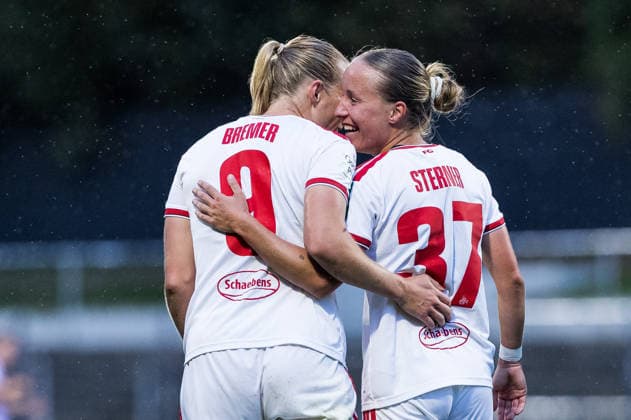 Google Pixel Frauen-Bundesliga, 1. FC Köln - TSG Hoffenheim; 28.08.2026 Jubel zum 1:0 durch Beke Sterner (1. FC Köln, 37), Tor, Torjubel Google Pixel Frauen-Bundesliga, 1. FC Köln - TSG Hoffenheim, Köln, Franz-Kremer-Stadion am 28.08.2026 DFB REGULATIONS PROHIBIT ANY USE OF PHOTOGRAPHS AS IMAGE SEQUENCES AND OR QUASI-VIDEO. *** Google Pixel Women s Bundesliga, 1 FC Köln vs. TSG Hoffenheim, August 28, 2026—Celebration of the 1-0 goal by Beke Sterner of 1 FC Köln, 37, goal, goal celebration—Google Pixel Women s Bundesliga, 1 FC Köln vs. TSG Hoffenheim, Cologne, Franz Kremer Stadium on August 28, 2026. DFB regulations prohibit any use of photographs as image sequences and or quasi-video. Copyright: xBEAUTIFULxSPORTS Wunderlx