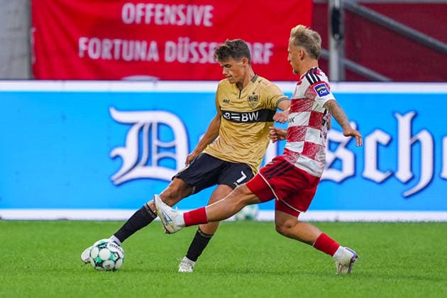 August 28, 2026, xydrx, Soccer, 3rd Division, Fortuna Düsseldorf vs. VfB Stuttgart II, 2026–2027 season, Merkur Spiel Arena, Lauri Lukas Penna (VfB Stuttgart II), No. 7 in a tackle against Sascha Risch (Fortuna Düsseldorf), 28. DFB regulations prohibit any use of photographs as image sequences and or quasi-video. Copyright: HMBxMedia YannisxDreimann