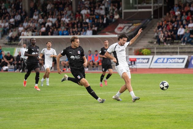 August 28, 2026, xhfmx, Regionalliga Südwest soccer, SG Barockstadt Fulda Lehnerz vs. FSV Frankfurt; Aaron Frey (SG Barockstadt Fulda Lehnerz), Filip Pandza (FSV Frankfurt Fulda)
