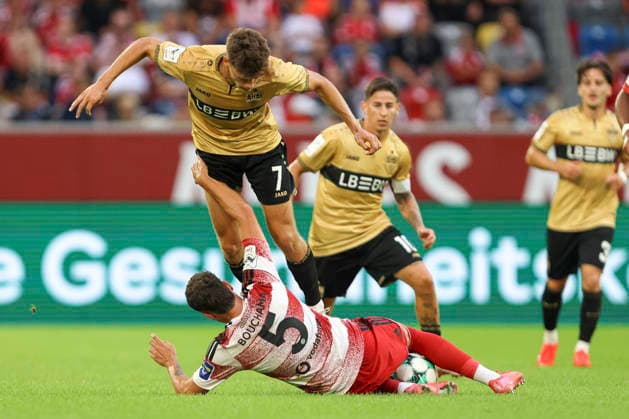 Lauri Penna of VfB Stuttgart II and Yassine Bouchama of Fortuna Düsseldorf battle for the ball during the 3. Liga match between Fortuna Düsseldorf and VfB Stuttgart II at the Merkur Spiel Arena on August 28, 2026, in Düsseldorf, Germany. Photo by Oliver Kaelke, DeFodi Images. Lauri Penna of VfB Stuttgart II and Yassine Bouchama of Fortuna Düsseldorf battle for the ball during the 3. Liga match between Fortuna Düsseldorf and VfB Stuttgart II at the Merkur Spiel Arena on August 28, 2026 in Düsseldorf, Germany. Photo by Oliver Kaelke, DeFodi Images. DFB and DFL regulations prohibit any use of photographs as image sequences and or quasi-video. Photo by Oliver Kaelke, DeFodi Images.