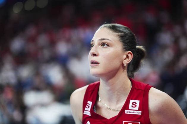 Turkiye v Poland - CEV EuroVolley 2026 ISTANBUL, TURKIYE - AUGUST 28: Ilkin Aydin of Turkiye looks on during the CEV EuroVolley 2026 Women Group A match between Turkiye and Poland at Sinan Erdem Dome in Istanbul, Turkiye on August 28, 2026. Bunyamin Celik Anadolu Istanbul Turkey. Editorial use only. Please get in touch for any other usage.  Copyright: x2026xAnadoluxBunyaminxCelikx
