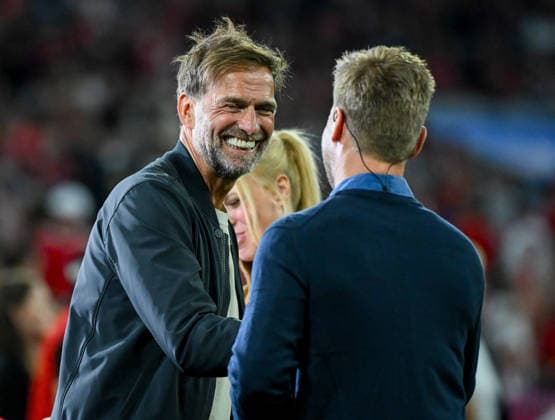 28.08.2026, xemx, Fussball 1.Bundesliga, FC Bayern Muenchen - VfB Stuttgart v.l. Bundestrainer Juergen Klopp, Thomas Hitzlsperger (DFL DFB REGULATIONS PROHIBIT ANY USE OF PHOTOGRAPHS as IMAGE SEQUENCES and or QUASI-VIDEO) Muenchen *** August 28, 2026, xemx, Soccer, Bundesliga 1, FC Bayern Munich vs. VfB Stuttgart, featuring national team coach Jürgen Klopp and Thomas Hitzlsperger. DFL and DFB regulations prohibit any use of photographs as image sequences and or quasi-video. Munich
