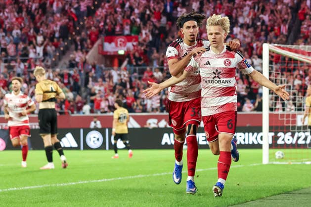 Andreas Mueller of Fortuna Düsseldorf celebrates a goal with his teammates after scoring the 1–0 goal during the 3. Liga match between Fortuna Düsseldorf and VfB Stuttgart II at the Merkur Spiel Arena on August 28, 2026, in Düsseldorf, Germany. Photo by Oliver Kaelke, DeFodi Images. Andreas Mueller of Fortuna Düsseldorf celebrates after scoring his team’s first goal with teammates during the 3. Liga match between Fortuna Düsseldorf and VfB Stuttgart II at the Merkur Spiel Arena on August 28, 2026 in Düsseldorf, Germany. Photo by Oliver Kaelke, DeFodi Images. DFB and DFL regulations prohibit any use of photographs as image sequences and or quasi-video. Photo by Oliver Kaelke, DeFodi Images.