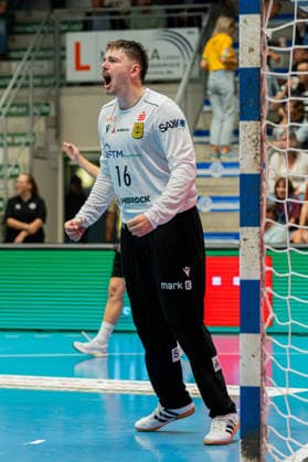 Hamm, Germany, August 28, 2026, 2nd HBL 2026–2027, Matchday 1: ASV Hamm Westfalen vs. VfL Eintracht Hagen. Pictured: Goalie Pascal Bochmann. Hagen celebrates. WESTPRESS Arena, North Rhine-Westphalia Copyright: xFotostandx xKruczynskix